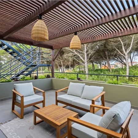 Olive - Design Retreat By The Lagoon *